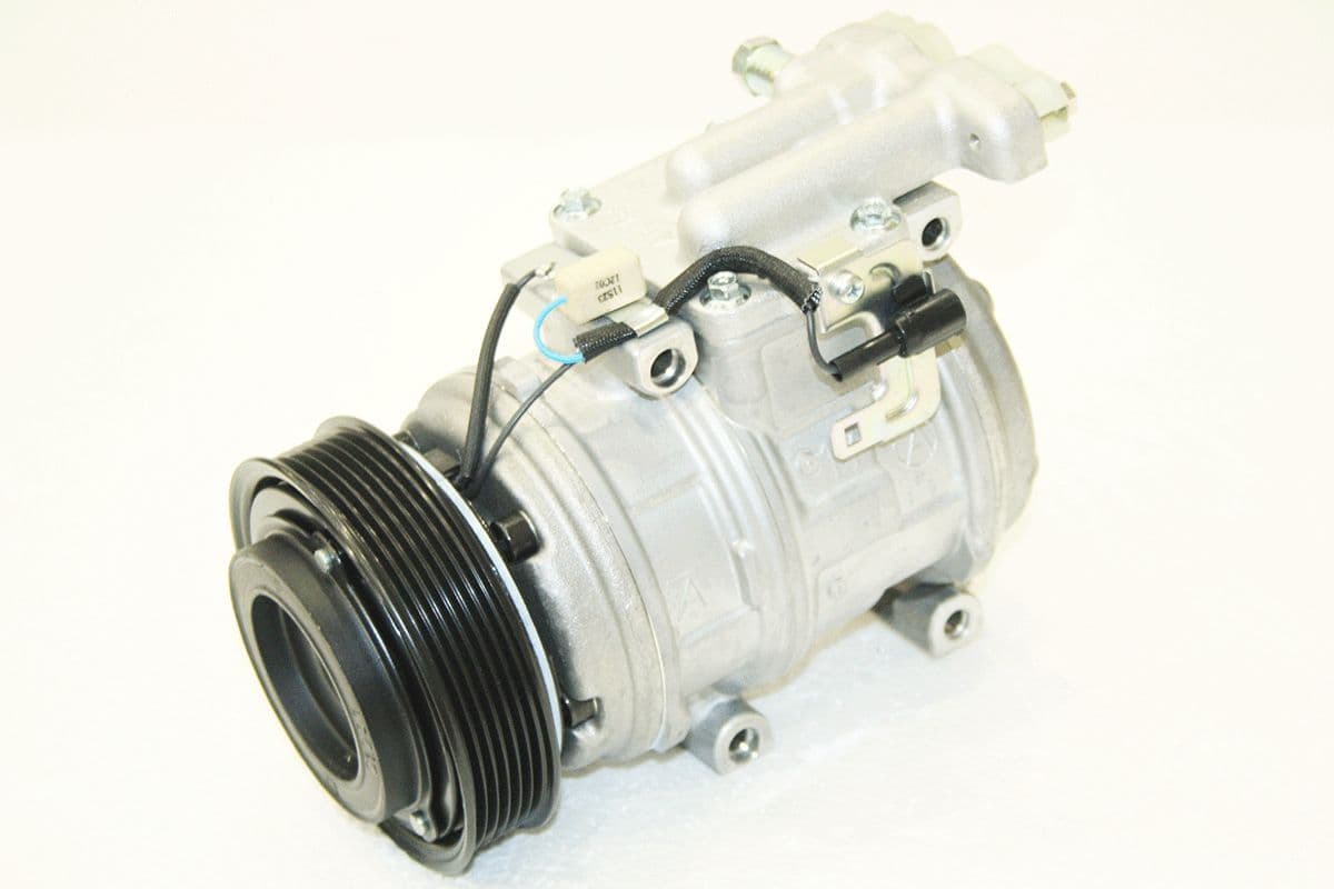 C2N2663 OE Denso Compressor