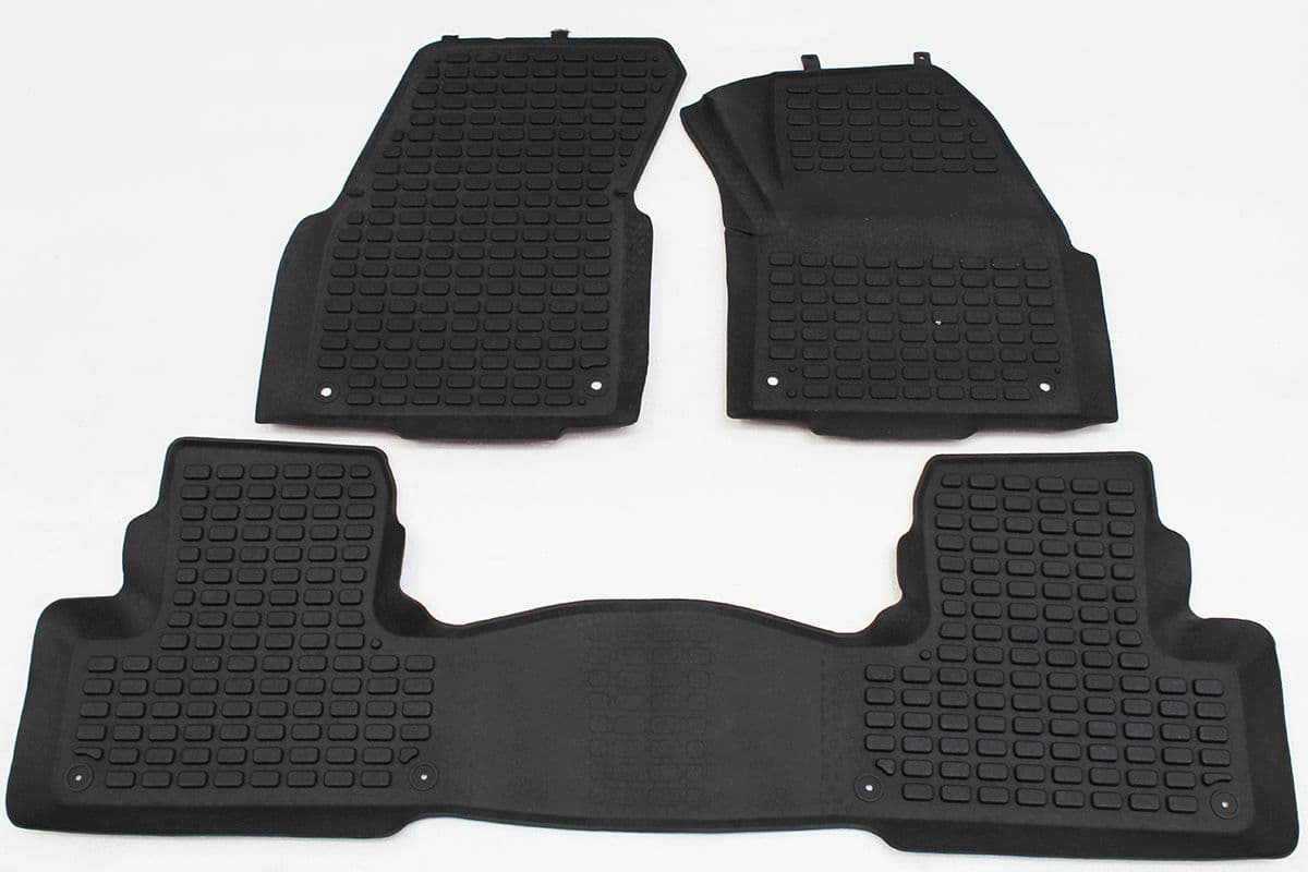 GA4812 Terrafirma Rubber Mats - Evoque 2  4 Door Rhd