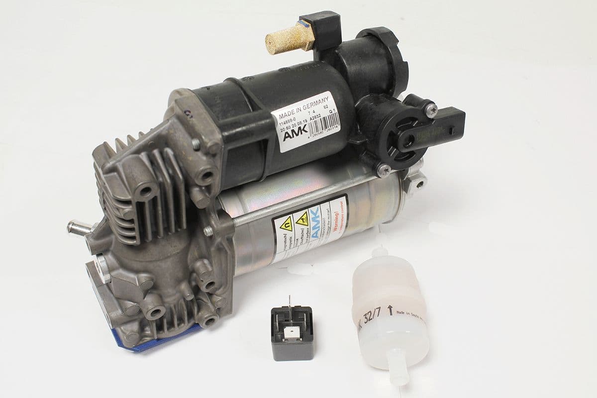 LR108984 OEM Compressor Without Case LR088859